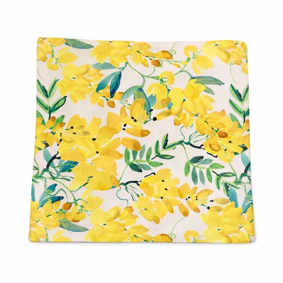 Set of 4 Decorative Floral Pillow Covers 18x18 New - Picture 3 of 9